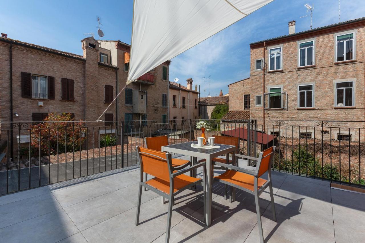 Ferrara Casa dell'Archivòlto con Garage Exterior foto